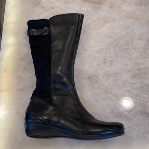 Ecco zip up/ wedge boots sz6